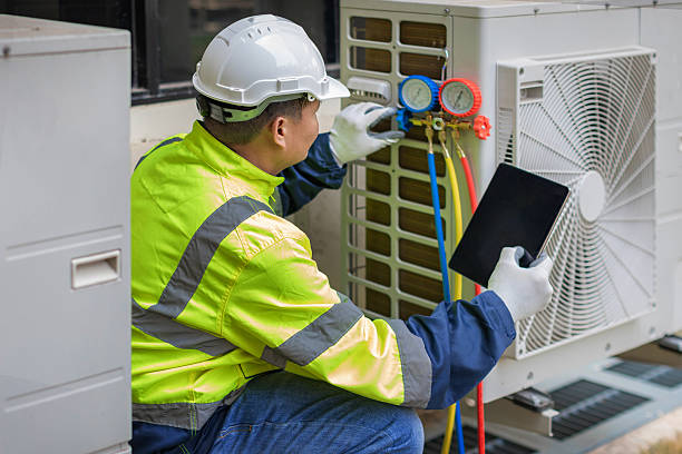 Professional Hvac technician working in Republic, WA